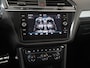Volkswagen Tiguan Allspace 1.5 TSI DSG Highline R-Line | Panoramadak | Trekhaak | Camera | Zondag Open!