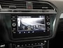 Volkswagen Tiguan Allspace 1.5 TSI DSG Highline R-Line | Panoramadak | Trekhaak | Camera | Zondag Open!