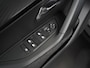 Peugeot 2008 1.2 Hybrid 136 Style | LED | Carplay | Cruise control | Zondag open!