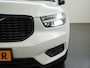 Volvo XC40 1.5 T5 Recharge R-Design | Trekhaak | Harman/Kardon | Panoramadak | Zondag Open!