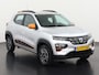 Dacia Spring Comfort Plus (Orange Pack) 27 kWh | SOH 92% | Camera | Navigatie | Apple/Android Carplay | Zondag Open!