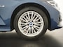 BMW 3-Serie Touring 320e Sport Line | Panoramadak | Trekhaak | Harman/Kardon | Zondag Open!