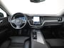 Volvo XC60 2.0 T6 Plug-in hybrid AWD Long Range | Panoramadak | Memory Stoel | 19" Diamond Cut | Zondag Open!