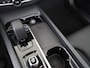 Volvo XC60 2.0 T6 Plug-in hybrid AWD Long Range | Panoramadak | Memory Stoel | 19" Diamond Cut | Zondag Open!