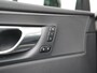 Volvo XC60 2.0 T6 Long Range AWD | Panoramadak | Memory Stoel | 19" Diamond Cut | Zondag Open!