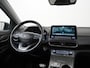 Hyundai Kona Electric EV Comfort 64 kWh | Warmtepomp | Camera | KRELL Audio | Zondag Open!