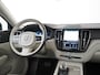 Volvo XC60 2.0 T6 Plug-in hybrid AWD Plus Bright | Panoramadak | Leder | Inscription | Zondag Open!