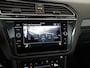 Volkswagen Tiguan 1.4 TSI eHybrid R-Line | DCC Adaptief | Trekhaak | Panoramadak | Zondag Open!