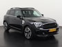 MINI Countryman Cooper S E ALL4 JCW Black Pack | Panoramadak | Camera | Elektr achterklep | Zondag open!
