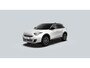Fiat 600 600e La Prima | 10,25" touchscreen radio met Bluetooth, DAB & USB | Automatische airconditioning | Extra getint glas achter