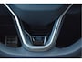 Volkswagen T-Roc 1.5 TSI R-Line Black Style LED grill, Adaptive cruise, Ergo active + Massage, IQ Light, Afn. trekhaak, Camera