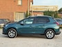 Peugeot 2008 1.2 PureTech Allure/ PARELMOER/ CARPLAY