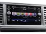 Volkswagen Crafter 35 2.0 TDI L3H3 Highline Black Edition Camera, Cruise, Carplay, LED, Clima, Automaat, Trekhaak, Sensoren, Uniek!