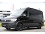Volkswagen Crafter 35 2.0 TDI L3H3 Highline Black Edition Camera, Cruise, Carplay, LED, Clima, Automaat, Trekhaak, Sensoren, Uniek!