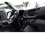 Volkswagen Crafter 35 2.0 TDI L3H3 Highline Black Edition Camera, Cruise, Carplay, LED, Clima, Automaat, Trekhaak, Sensoren, Uniek!