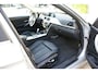 BMW 3-Serie 318i High Executive - Head up display - Sport int. - Leer