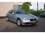 BMW 3-Serie 318i High Executive - Head up display - Sport int. - Leer