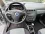 Fiat Punto Grande 1.4 Dynamic | Airco | Cruise Control | LMV | Elekt. Ramen | Trekhaak | APK tot 15-04-2027!