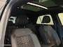 Volkswagen T-Roc 1.5 TSI 3x R-Line Panorama/Black Style/Trekhaak