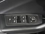 Volkswagen T-Roc 1.5 TSI R-Line Edition Edition | IQ Light | Trekhaak | Camera | ACC | Ergo-active 2025 km 20.000 Nap