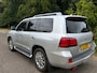 Lexus LX LX570 ( Toyota Land Cruiser 200 Series) 8 persoons Mooi Chassis !