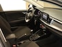 Kia Rio 1.0 T-GDi MHEV DynamicLine - ORIGINEEL NEDERLANDSE AUTO - ACHTERUITRIJCAMERA - AIRCO - APPLE CARPLAY/ANDROID AUTO - NAVIGATIESYSTEEM - CRUISE CONTROL - BLUETOOTH TELEFOONVERBINDING - PARKEERSENSOREN ACHTER