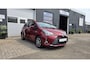 Toyota Yaris 1.5 Hybrid Y20 | BLUETOOTH | DEALER ONDERHOUDEN | LAVA RED
