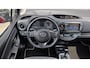 Toyota Yaris 1.5 Hybrid Y20 | BLUETOOTH | DEALER ONDERHOUDEN | LAVA RED