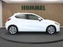 Mazda 2 1.5 Skyactiv-G Dynamic+ - ORIGINEEL NEDERLANDSE AUTO - AFKOMSTIG VAN EERST EIGENAAR - 100% ONDERHOUDEN - PARKEERSENSOREN ACHTER - NAVIGATIE - AIRCO