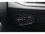 Volkswagen Polo 1.0 TSI Comfortline R-line / Camera / Navigatie / Parkeerhulp V+A / LED / 16'' / Apple CarPlay / Getint glas / Cruise Control Adaptief