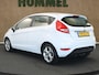 Ford Fiesta 1.25 Titanium - ORIGINEEL NEDERLANDSE AUTO - LEDEREN STUURWIEL EN VERSNELLINGSPOOK - LICHTMETALEN VELGEN 15" - MISTLAMPEN VOOR - CENTRALE DEURVERGRENDELING MET AFSTANDSBEDIENING - BUITENSPIEGELS ELEKTRISCH VERSTEL- EN VERWARMBAAR