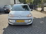 Volkswagen Up! 1.0 high up! White uitvoering airco 1 eigenaar !!!