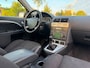Ford Mondeo Wagon 1.8-16V Futura Inruilkoopje