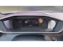 Peugeot 2008 GT | Active Safety Brake met camera en radar (automatisch noodremsysteem) met Distance Alert (waarschuwing dreigende aanrijding) | Advanced Active Safety Brake met camera en radar | Climate Control