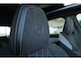 Peugeot E-3008 Launch Edition | Advanced Active Safety Brake met camera en radar (Pack Safety Plus) | Climate Control | Elektrische parkeerrem