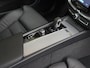 Volvo XC60 2.0 T8 Plug-in hybrid AWD Ultra Bright | Luchtvering | Trekhaak | 360 Camera | Panoramadak | Head-up