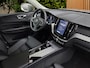 Volvo XC60 2.0 T8 Plug-in hybrid AWD Ultra Bright | Luchtvering | Trekhaak | 360 Camera | Panoramadak | Head-up