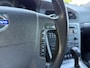 Volvo V70 2.5T Summum | 5 CILINDER! | Trekhaak | Schuif kantel dak | Xenon koplampen | Sport lederen interieur | Memory | Stelverwarming | Roofrails | 12 Maanden BOVAG garantie |