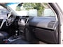 Toyota Land Cruiser 2.8 D-4D-F Challenger Window Van