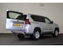 Toyota Land Cruiser 2.8 D-4D-F Challenger Window Van
