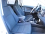 Toyota RAV4 2.5 Hybrid Style - 2eig! - Achteruitrijcamera - Dakdragers - Voorstoelen verwarmd -