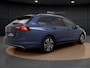 Volkswagen Golf Variant 1.5 TSI Life | Camera | Head-up Display | Side Assist | ACC | Stuur-/Stoelverwarming | Spiegelpakket | Carplay | Getint Glas |