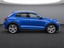 Volkswagen T-Roc 1.5 TSI 150pk DSG Sport Business R / 2x R-line / Virtual Cockpit / Navigatie / Achteruitrijcamera / Elec. Achterklep / 18'' LMV
