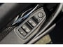 BMW 3-Serie 320i Executive Automaat I 19 Inch I Cruise I Airco I Parkeersensoren I Bluetooth I Navigatie I NL Auto I NAP