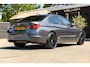 BMW 3-Serie 320i Executive Automaat I 19 Inch I Cruise I Airco I Parkeersensoren I Bluetooth I Navigatie I NL Auto I NAP