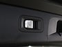 Mercedes-Benz GLC 300e 4MATIC Business Solution AMG | Night | Rij assistentiepakket | Panoramadak | Trekhaak |