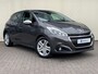 Peugeot 208 1.2 PureTech Signature Airco | AppleCarplay/ Andoird Auto | Cruise Control | Camera | DAB | LMV 16" | Navi | PDC Achter |