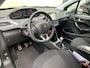 Peugeot 208 1.2 PureTech Signature Airco | AppleCarplay/ Andoird Auto | Cruise Control | Camera | DAB | LMV 16" | Navi | PDC Achter |