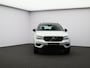 Volvo XC40 2.0 T4 R-Design / Trekhaak / Panoramadak / Stoelverwarming / Lederen Bekleding / Elektrische Stoelen / Pilot Assist / ACC /