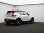 Volvo XC40 2.0 T4 R-Design / Trekhaak / Panoramadak / Stoelverwarming / Lederen Bekleding / Elektrische Stoelen / Pilot Assist / ACC /